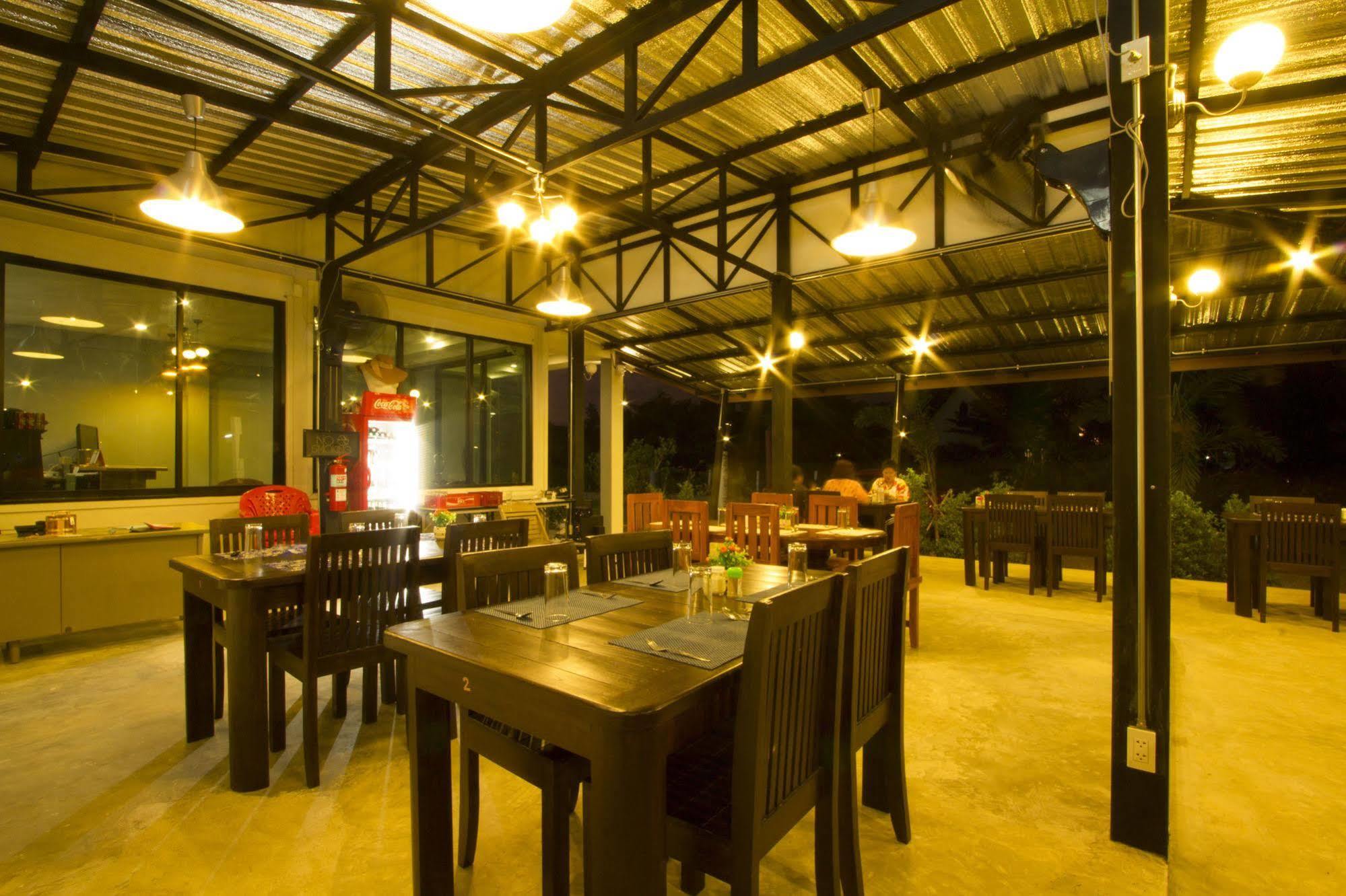 The Rise Resort Sukhothai Exterior foto